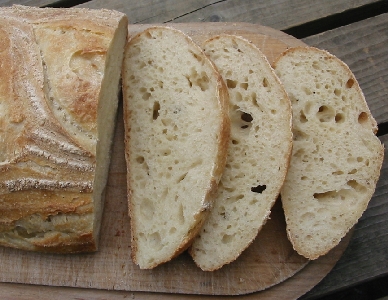 Basic White crumb